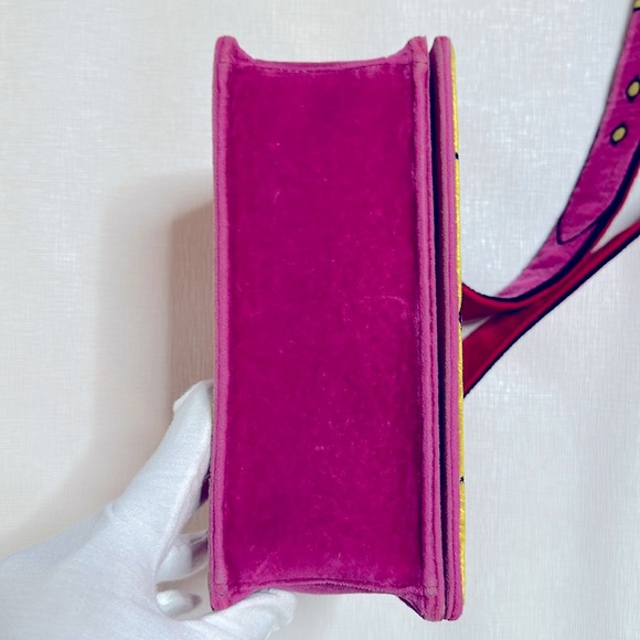 🔥SOLD🔥Prada Trompe L’oeil Velvet Cahir Bag -Fuchsia WITH ENTRUPY COA! - Picture 7 of 13